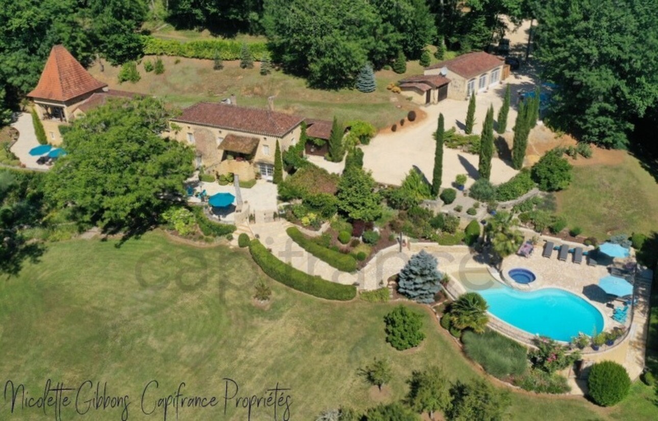 Photos 1 - Viticole - Dpt Lot (46), à vendre proche de CAHORS Domaine d'exception AOC CAHORS P12 de 418 m²