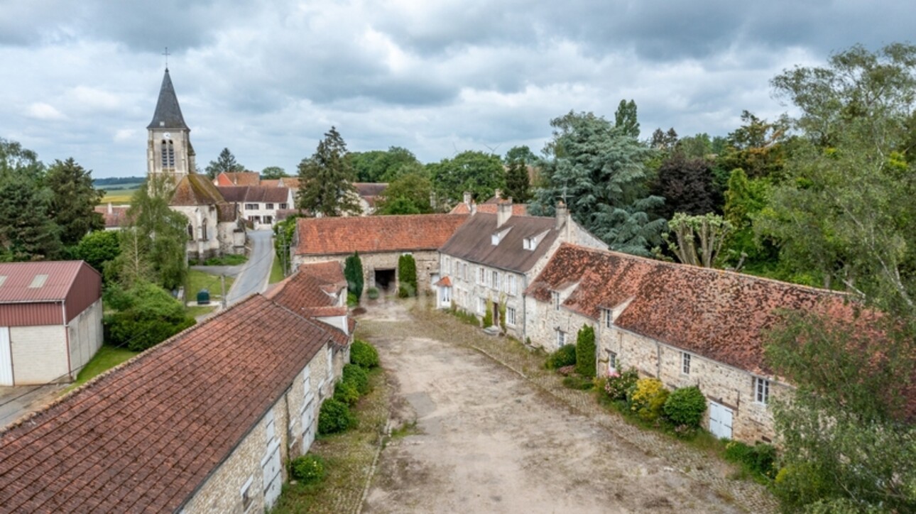 Photos 4 - Touristique - Corps de ferme à vendre 12 pièces BILLY SUR OURCQ (02)