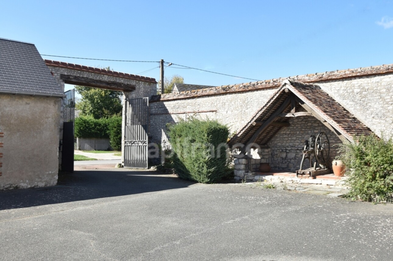 Photos 6 - Tourist - Dpt Loiret (45), à vendre TIVERNON propriete avec des dépendances d'environ 350 m²