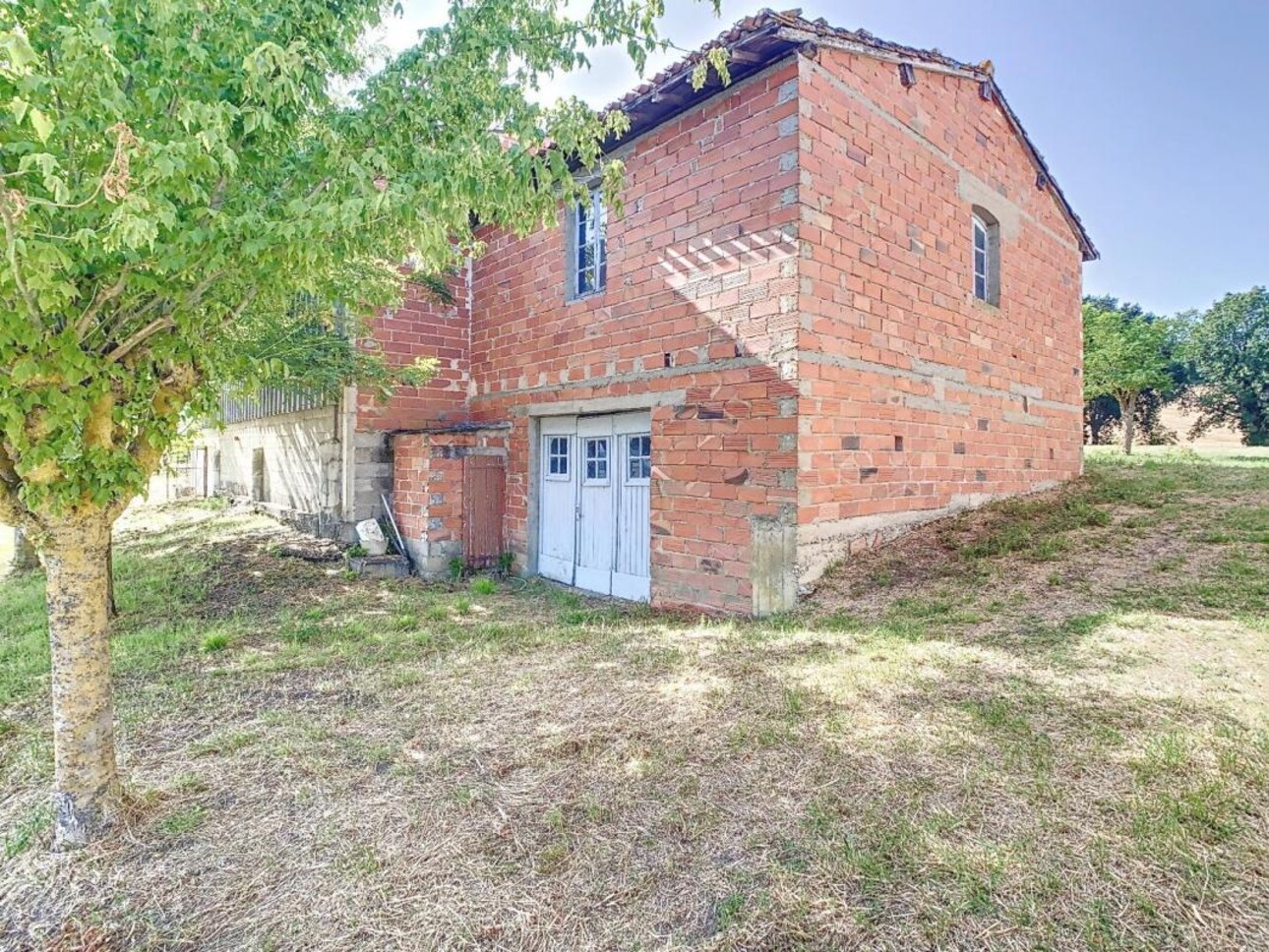 Photos 13 - Tourist - Farm with outbuildings