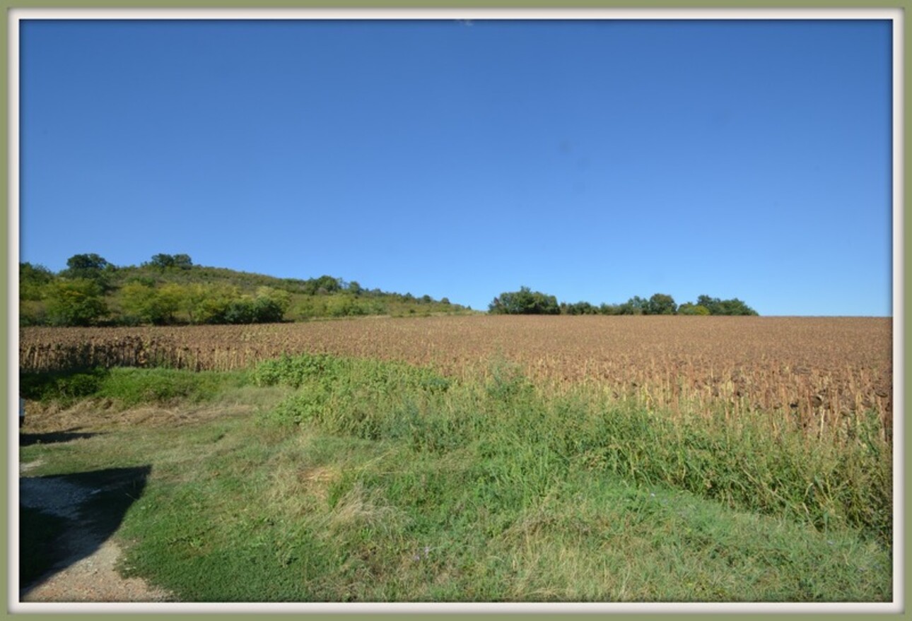 Photos 9 - Touristique - Dpt Tarn et Garonne (82), à vendre proche de VALENCE D'AGEN Grange de 580 m² - Terrain de 5000  M2