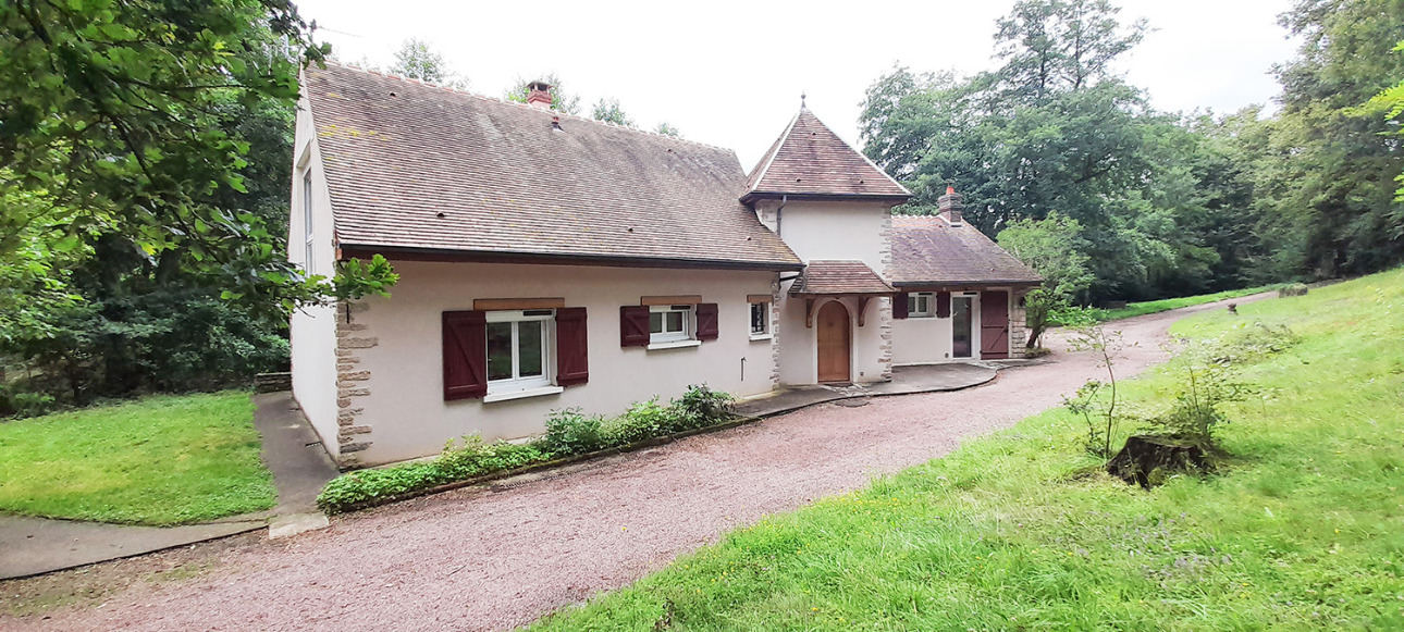 Photos 2 - Prestige - Belle propriété boisée au bord de son étang - secteur Avallon Vézelay