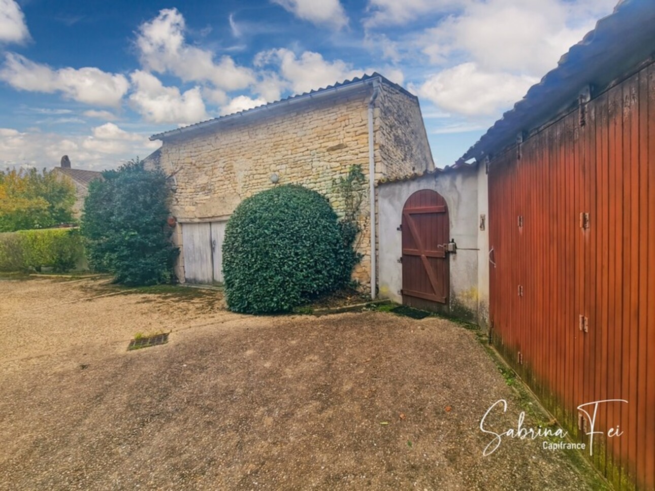 Photos 2 - Tourist - Propriété à vendre 7 pièces SAINT MEDARD D'AUNIS (17)