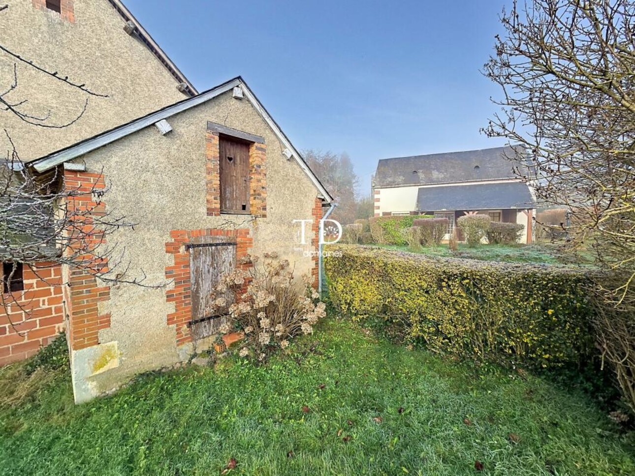 Photos 4 - Touristique - Ancien corps de ferme avec dépendances et prairie