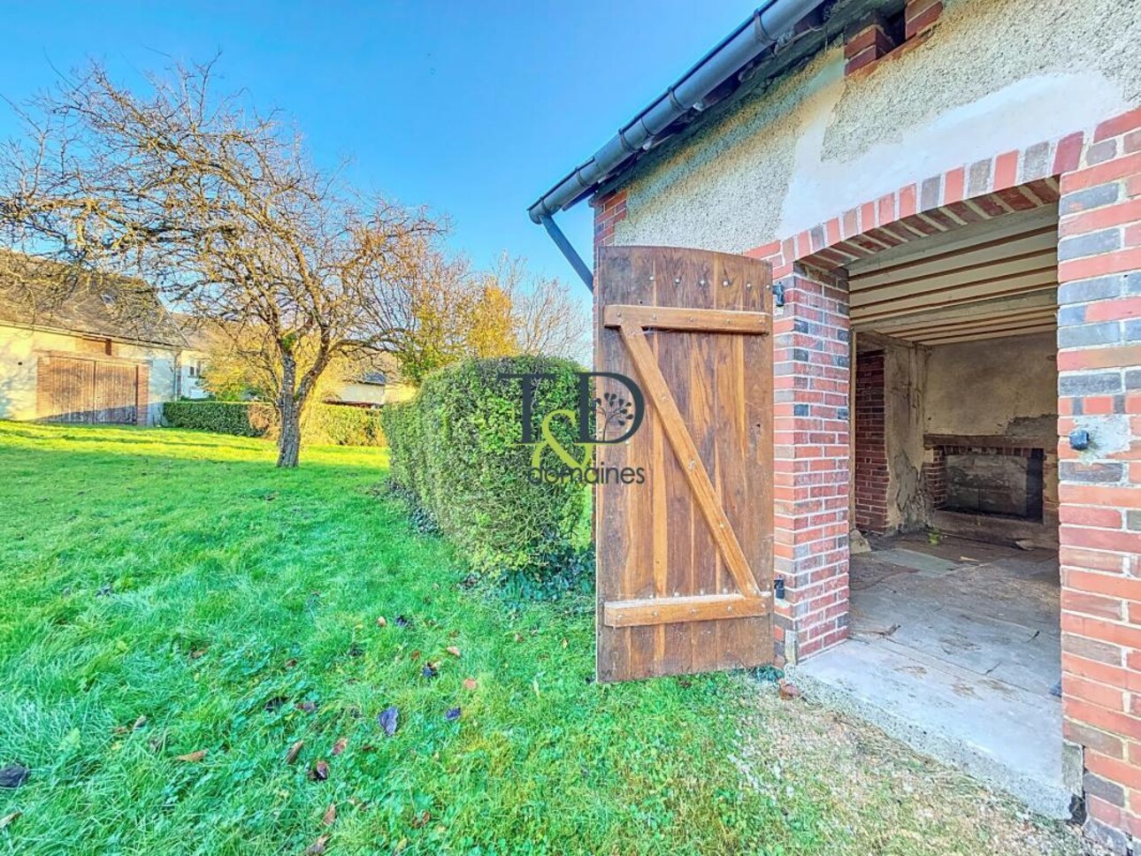 Photos 11 - Touristique - Ancien corps de ferme avec dépendances et prairie