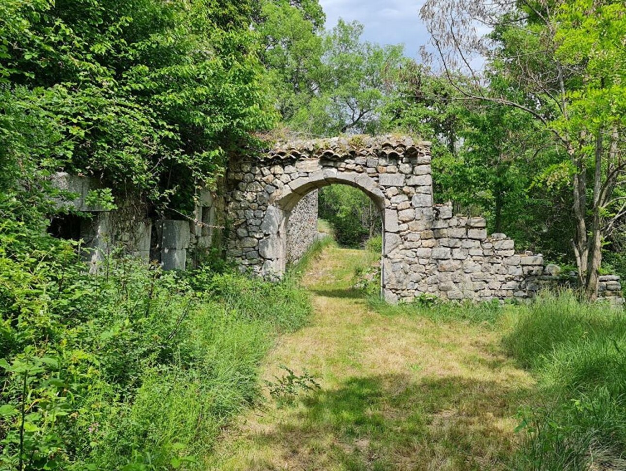 Photos 10 - Tourist - Propriété avec terrain