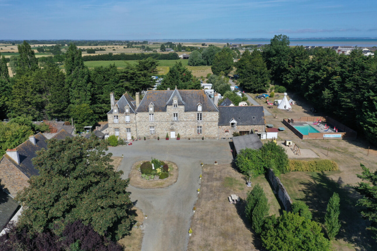 Photos 11 - Prestige - Dpt Ille et Vilaine (35), à vendre CHERRUEIX Propriété de 20 pièces sur 4 hectares