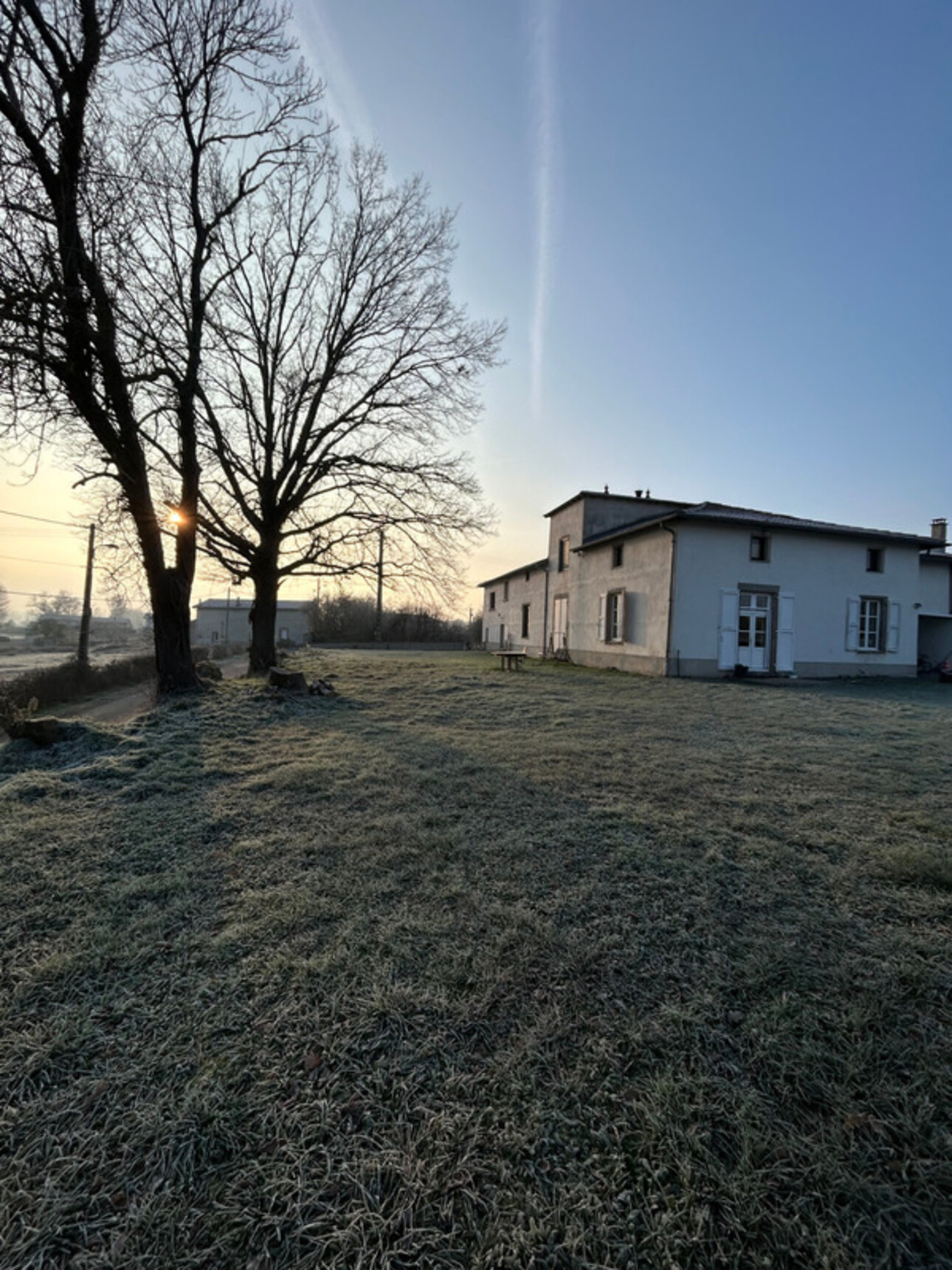 Photos 9 - Touristique - Grande Ferme de 250m2 habitables avec 700m2 de dépendances sur un terrain de 7500m2 proche de Feurs