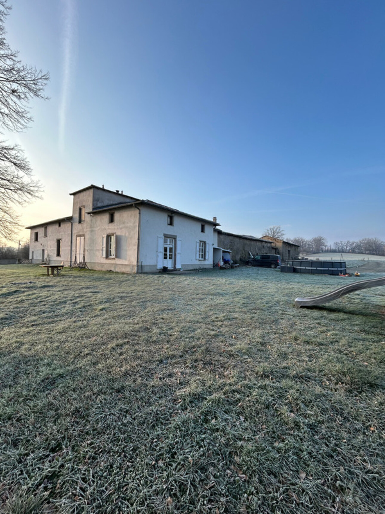 Photos 15 - Touristique - Grande Ferme de 250m2 habitables avec 700m2 de dépendances sur un terrain de 7500m2 proche de Feurs