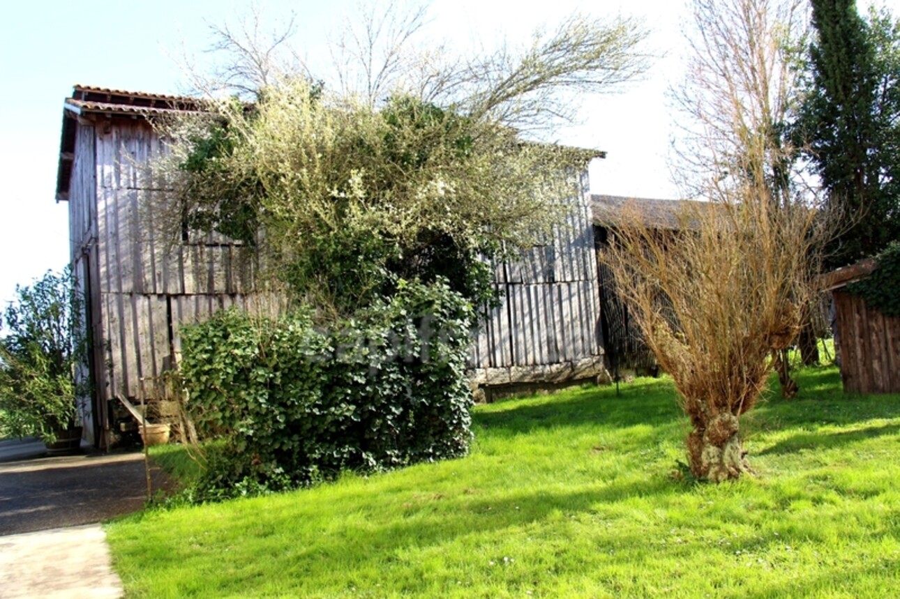 Photos 35 - Équestre - Propriété agricole avec maison de 205 m2, grange de 415 m2 et ancien séchoir à tabac de 270 m2 à vendre à FLEURANCE (32), sur terrain de 15 800 m2