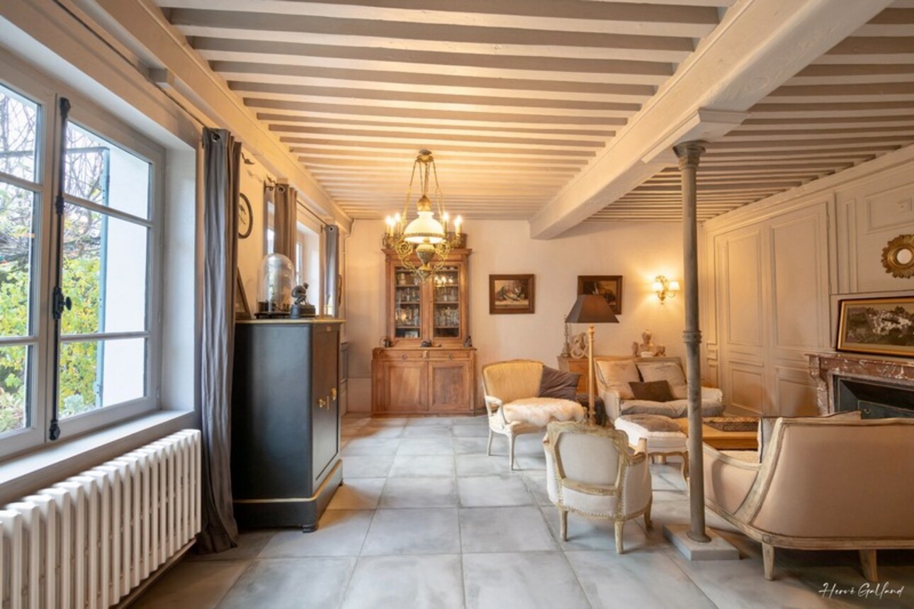 Photos 4 - Prestige - Dpt Rhône (69), à vendre  Métropole de Lyon Corbas-Village Maison de Maître P6 de 200 m²